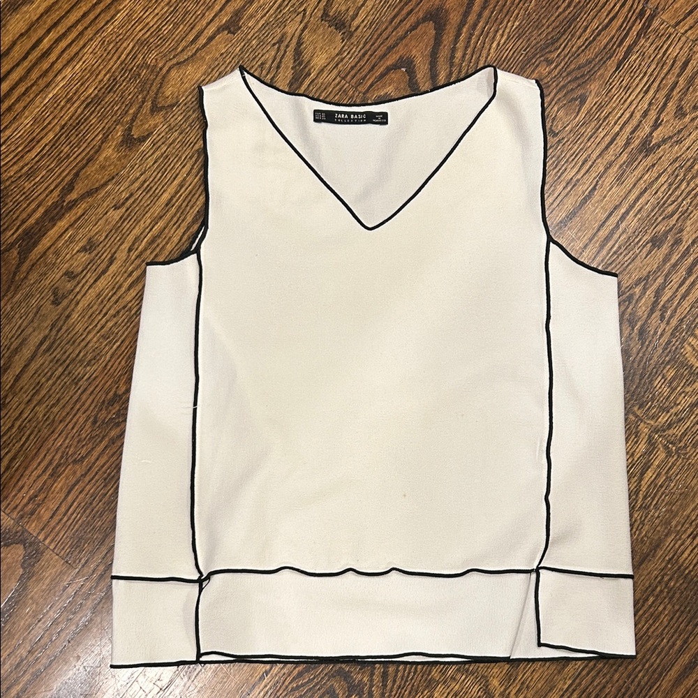 Zara Cream Sleeveless V-Neck Tank with Black Piping
